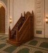 El Oyması İşlemeli Ahşap Cami Vaaz Kürsüsü
