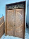 El İşçiliği Ahşap Cami Kapısı – Hat Sanatlı ve Motifli Özel Tasarım